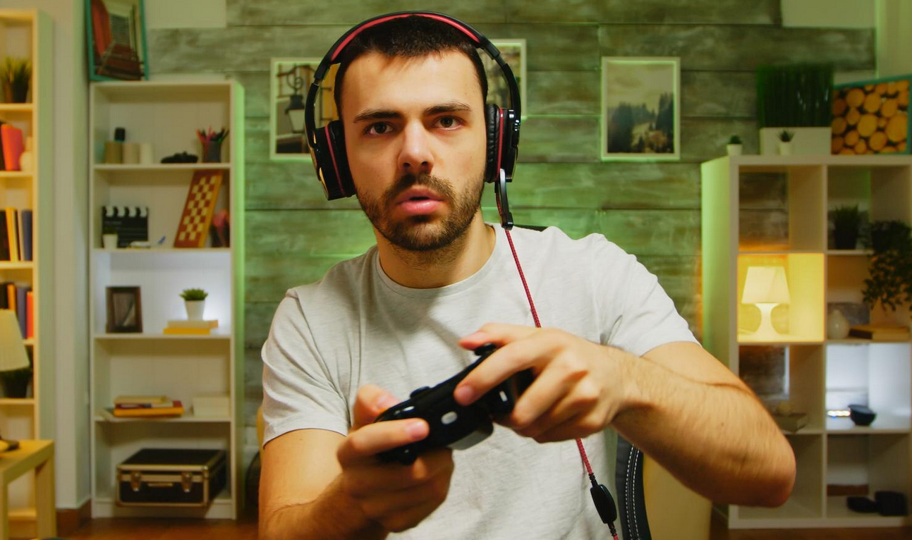 From Pixels to Profit: The Rise of Gaming Content Creators